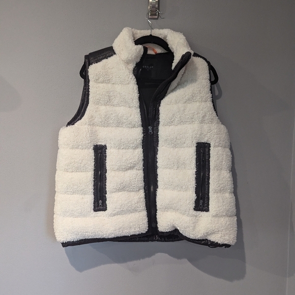 Orolay Women's Vest XL. Sherpa exterior. Women's Vest. - Picture 1 of 6
